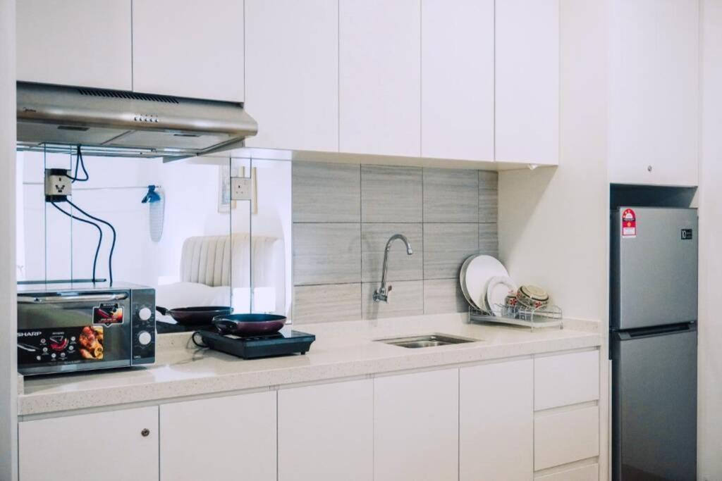 Apartment Apple 2 At Menara Simfoni, King Size Bed, Cheras, Nexflix, Wifi, Parking