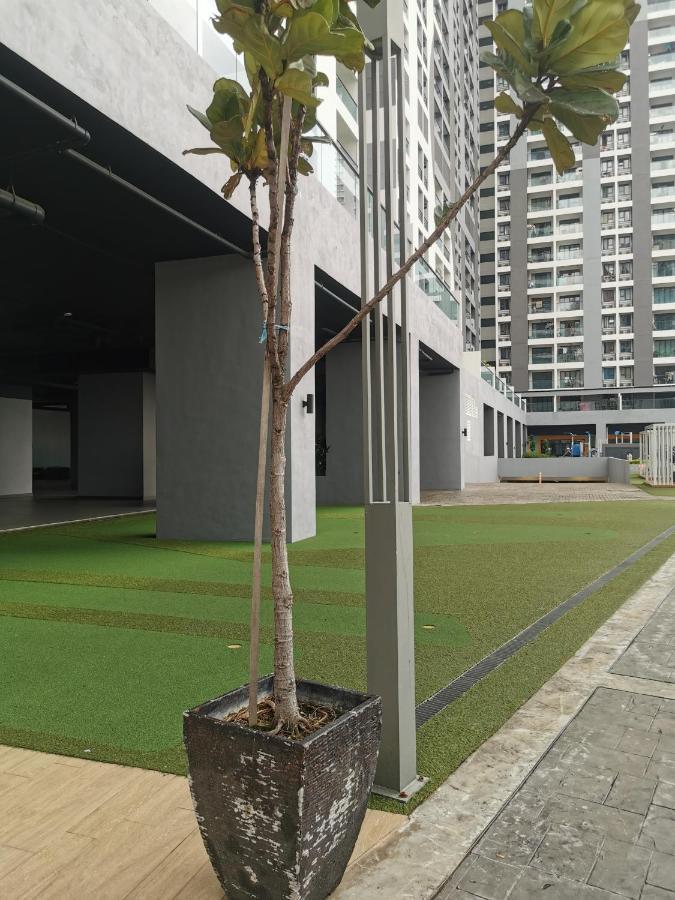 Apartment Apple 2 At Menara Simfoni, King Size Bed, Cheras, Nexflix, Wifi, Parking *