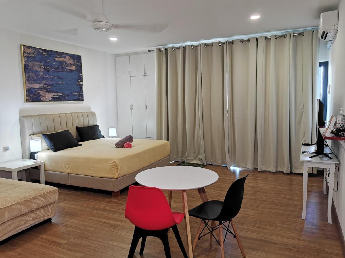 Apple 2 At Menara Simfoni, King Size Bed, Cheras, Nexflix, Wifi, Parking Apartment
